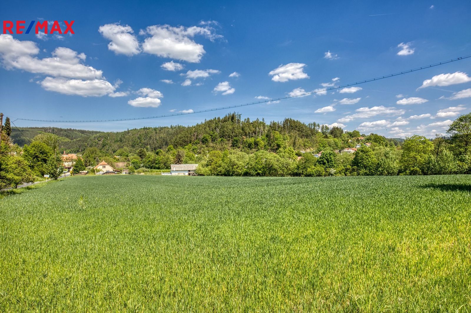 Pohled na pozemek