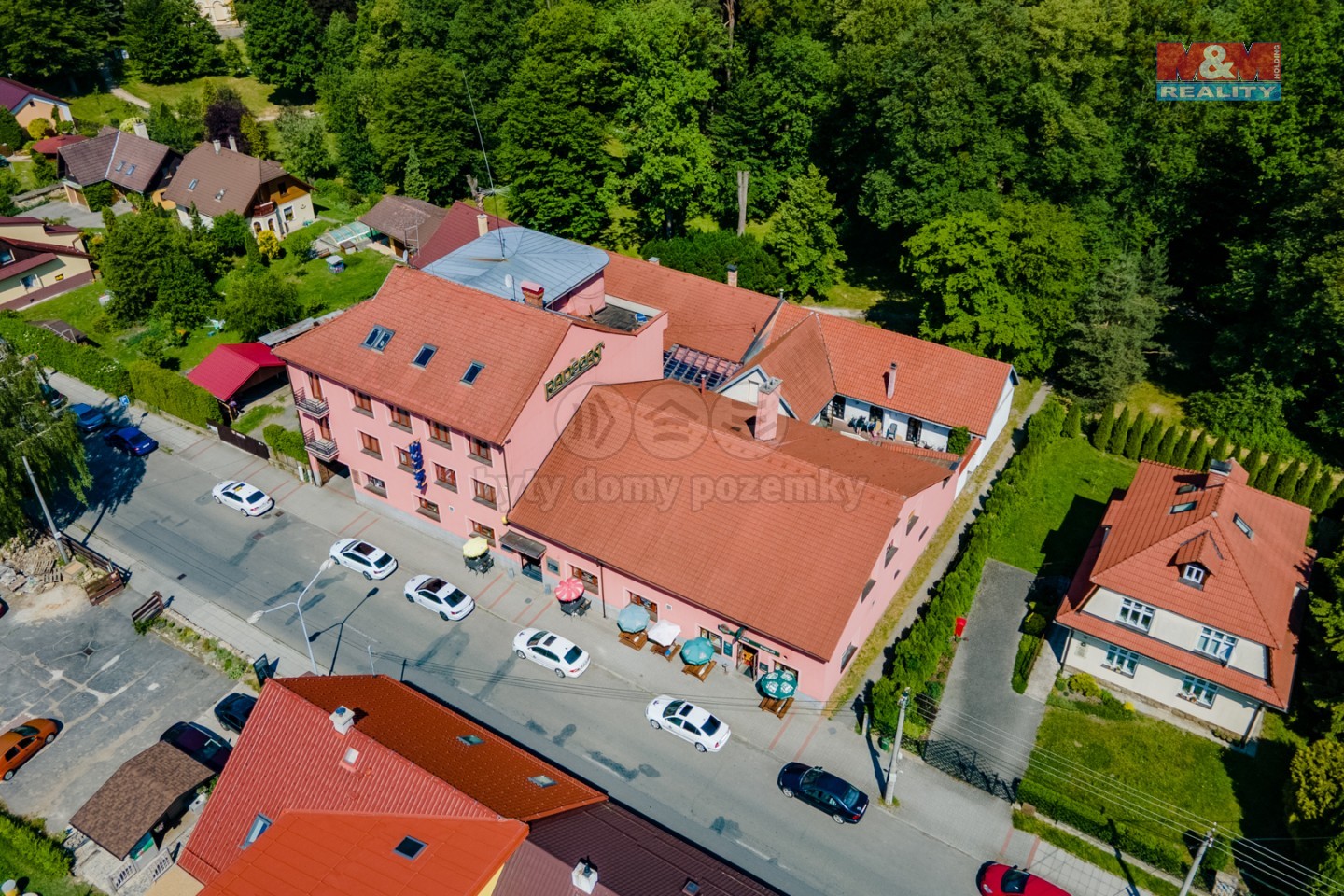 DJI_0575-HDR.jpg