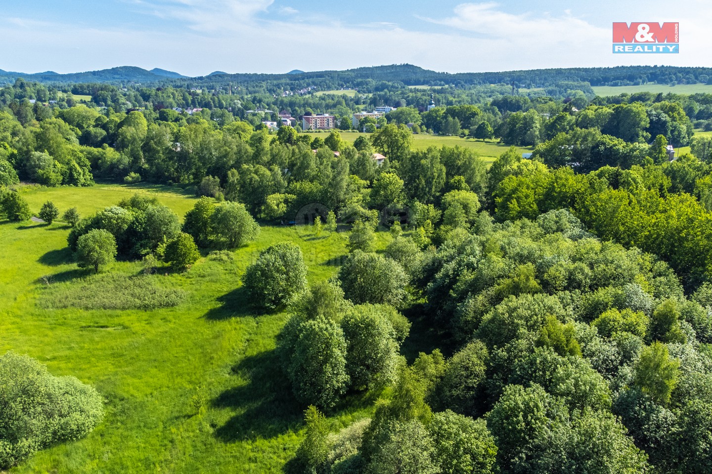 pohled na pozemek