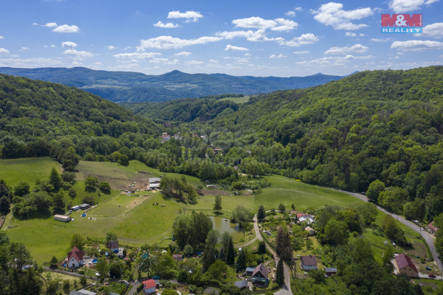 Pohled na obec Ryjice