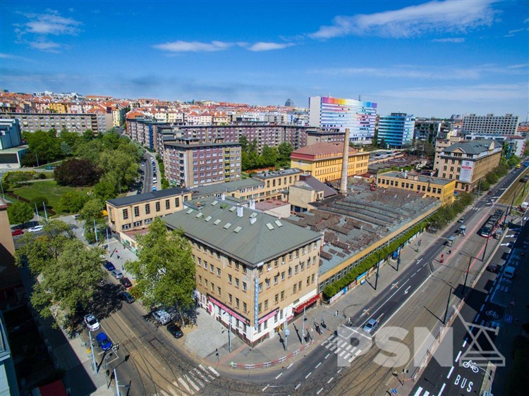 Pronájem skladu/haly, Praha 10