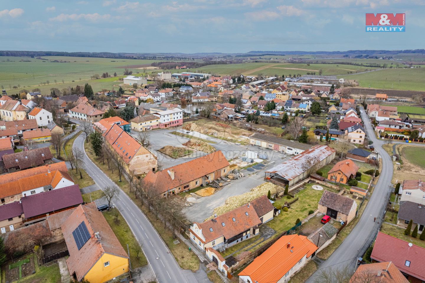 Prodej ostatnĂ­, 9000 mÂ˛, LiĹˇany, ul. PraĹľskĂˇ