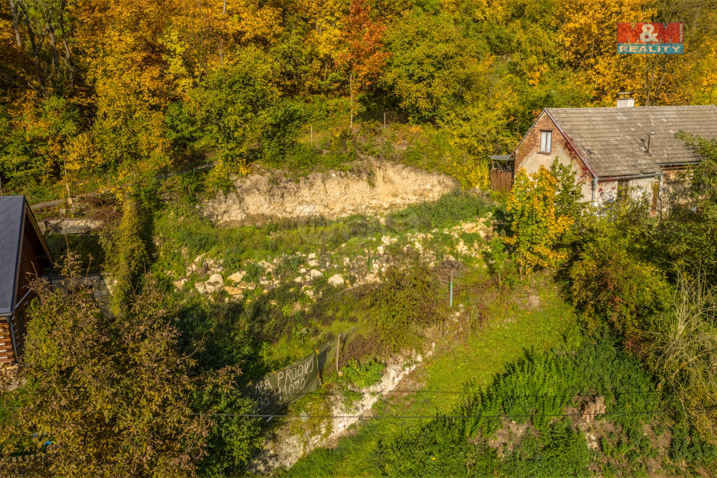 Pohled na pozemek