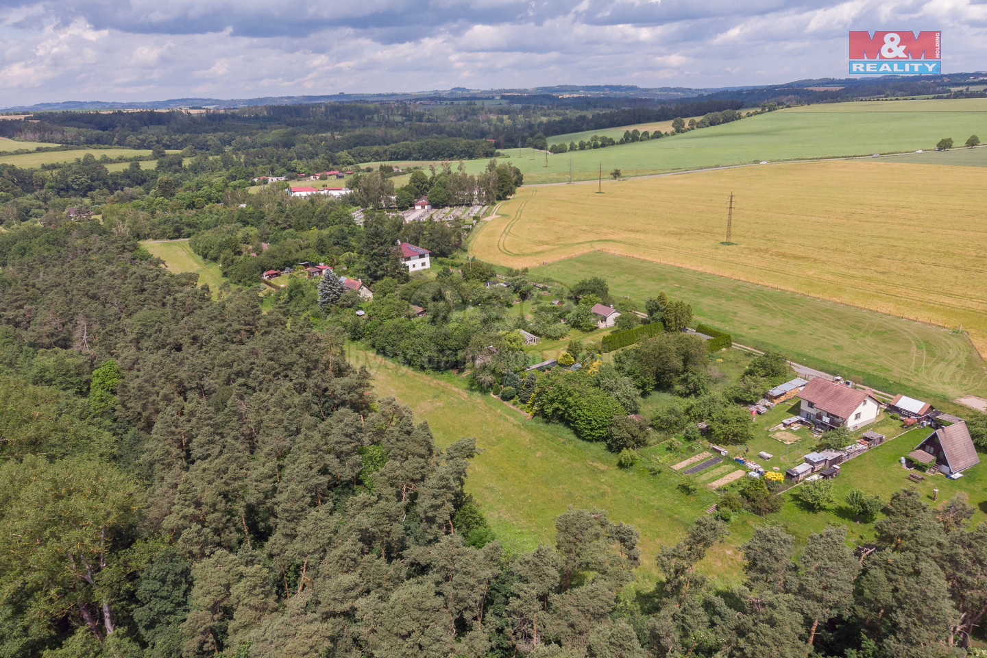 Prodej louky, 10664 mÂ˛, VlaĹˇim