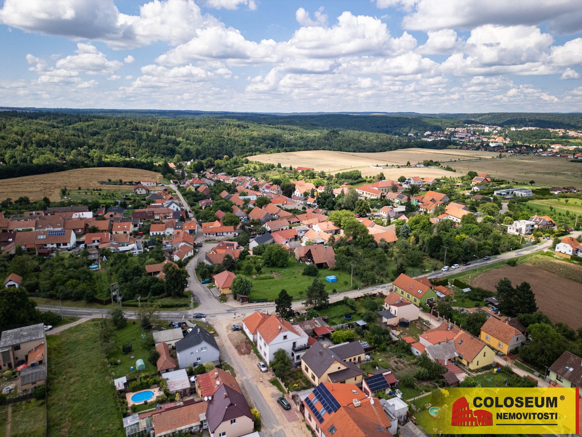 Pohled z dronu - Babice u Rosic- prodej rodinného domu