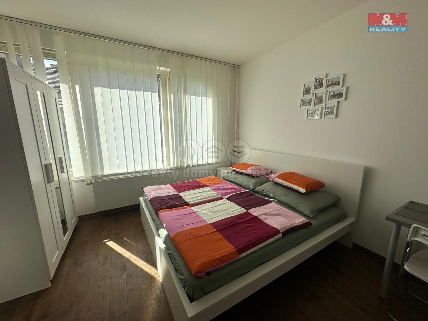 PronĂˇjem bytu 1+kk, 25 mÂ˛, Praha, ul. KrakovskĂˇ