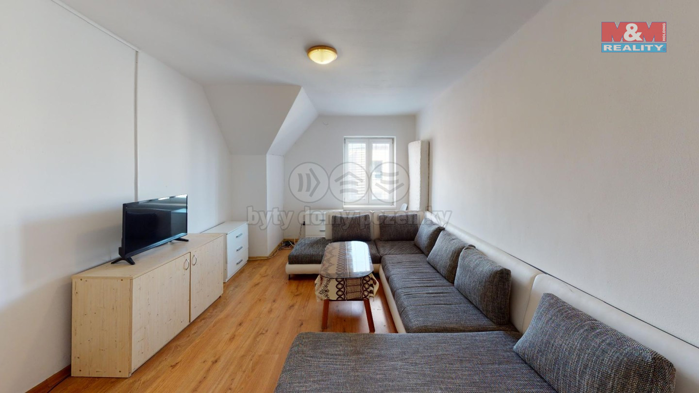 Prodej-bytu-Trinec-Living-Room.jpg