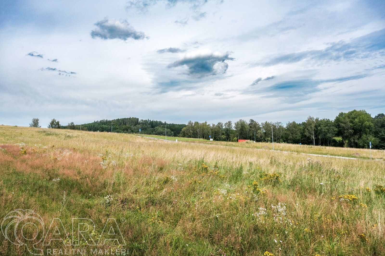 Pozemek Bohdalovice