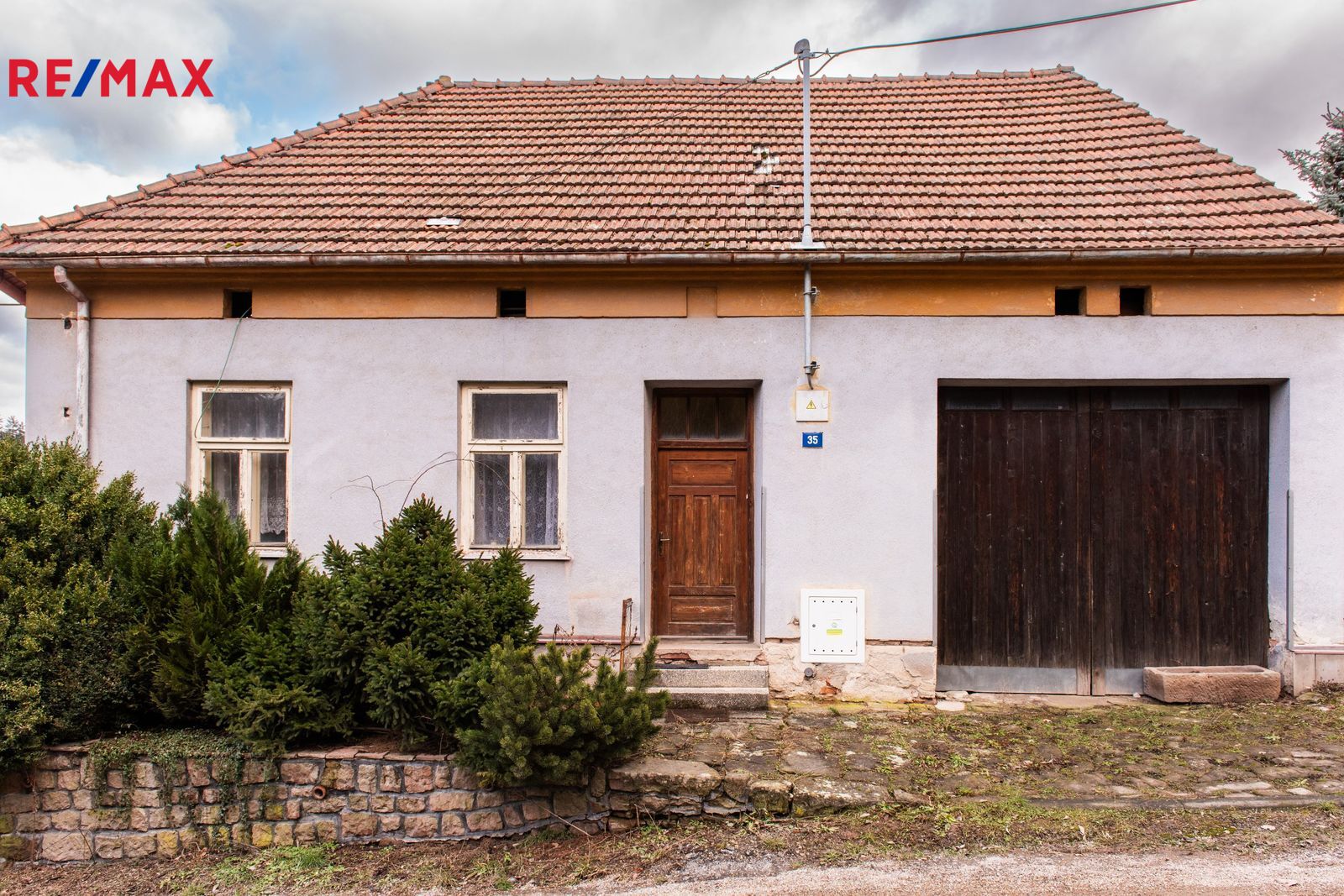 Rodinný dům, chalupa Hluboké Dvory