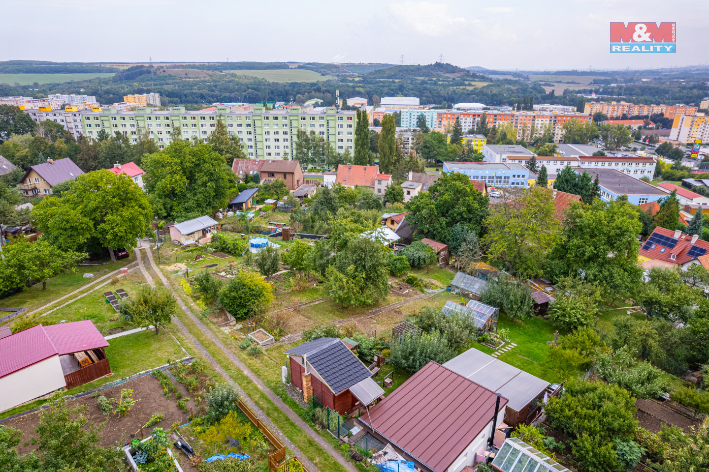 pohled na zahradu