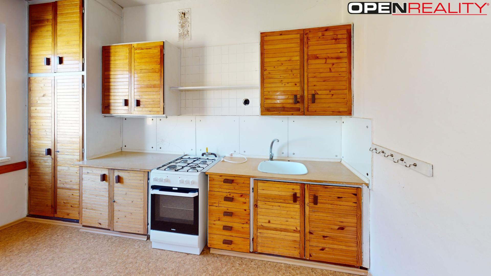 Byt-21-Zlin-Kitchen 1.jpg