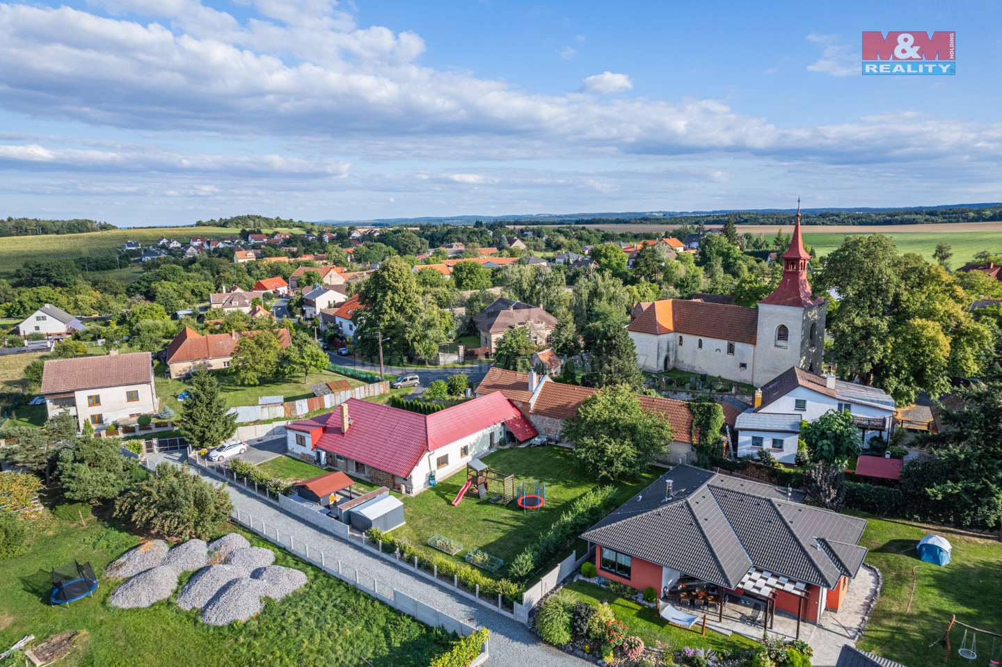 Prodej rodinnĂ©ho domu, 228 mÂ˛, PĹ™iĹˇimasy, ul. Na VyhlĂ­dce