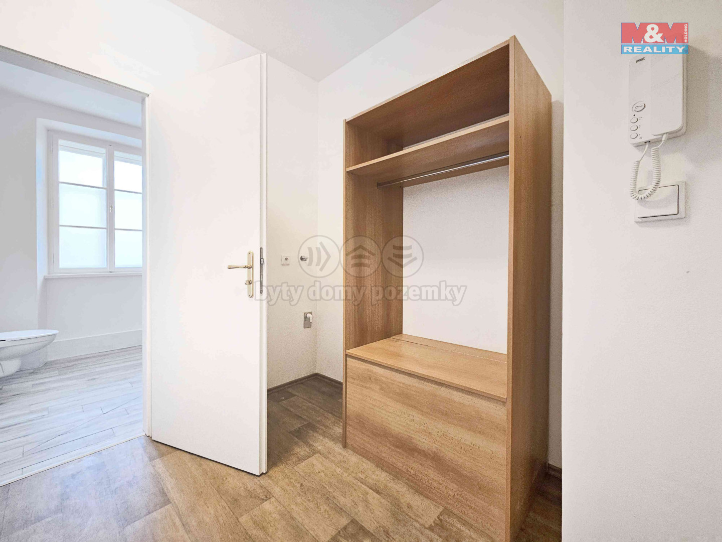 PronĂˇjem bytu 1+kk, 32 m2, StudenÄ›ves, okr. Kladno.jpg