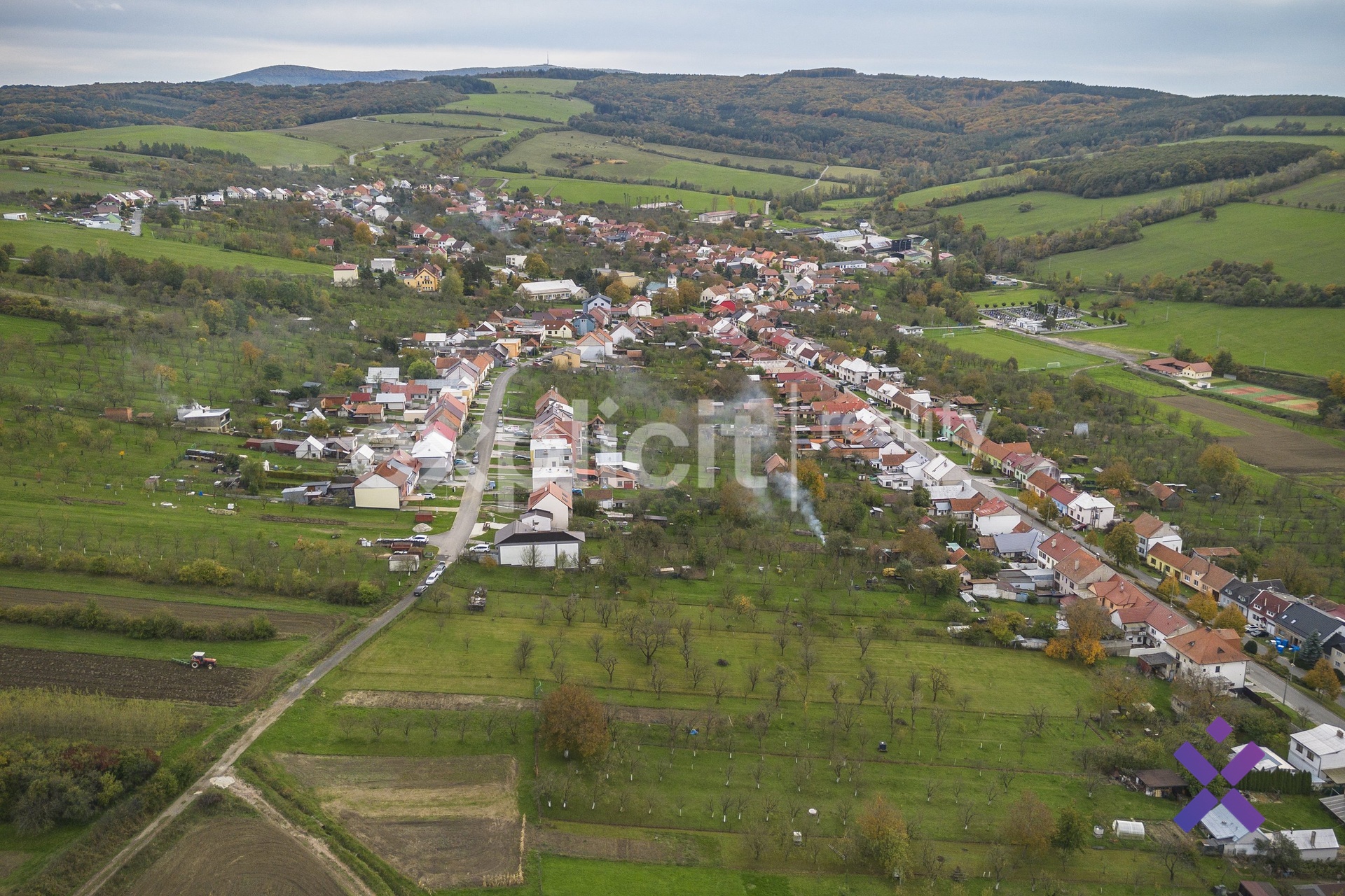 Prodej pozemku 2350 m2 - Korytna, okres Uherske Hradiste13