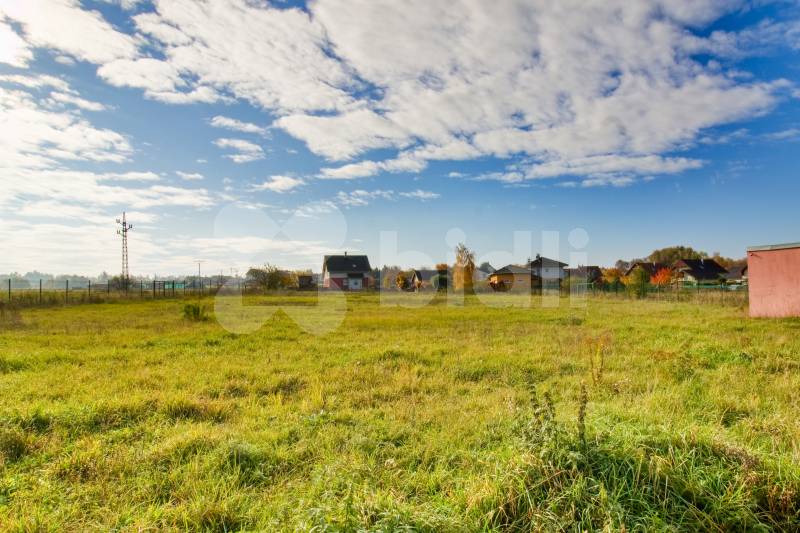 Prodej stavební parcely nedaleko od Prahy