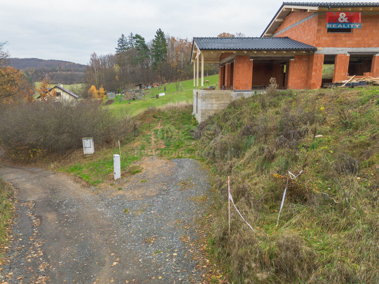 Prodej pozemku k bydlenĂ­, 868 mÂ˛, StĹ™Ă­brnĂˇ Skalice