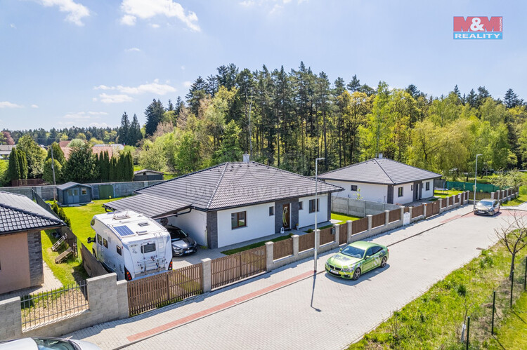 Prodej rodinnĂ©ho domu, 133 mÂ˛, MukaĹ™ov, ul. K PamĂˇtnĂ­ku