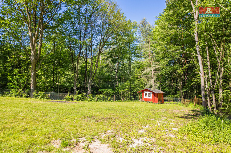 Prodej pozemku k bydlenĂ­, 1721 mÂ˛, StĹ™Ă­brnĂˇ Skalice