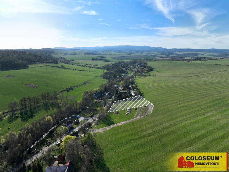 Pohled z dronu - Staré Město - prodej pozemku