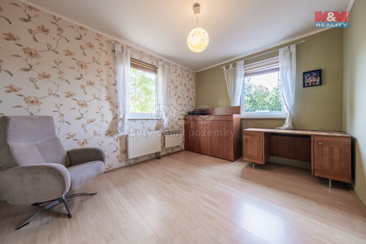 871638 - Prodej rodinnĂ©ho domu, 151 mÂ˛, MukaĹ™ov, ul. ChoceradskĂˇ