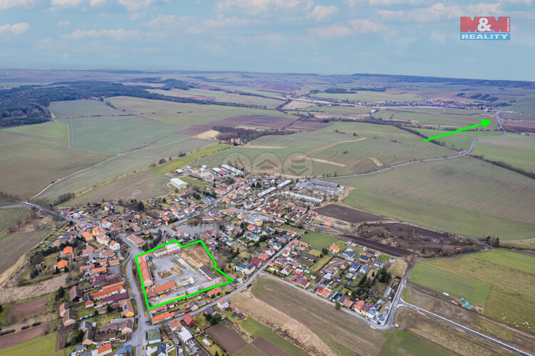 Prodej ostatnĂ­, 9000 mÂ˛, LiĹˇany, ul. PraĹľskĂˇ