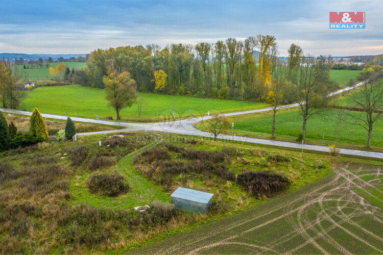 Pohled na pozemek