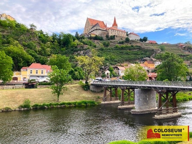 Pohled na město - Znojmo – prodej klenutého vinného sklepa