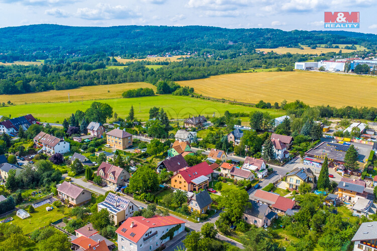 pohled na dĹŻm