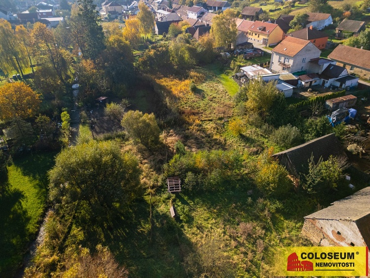 Pohled z dronu na pozemek -   Křižanov, prodej pozemku – stavební pozemek