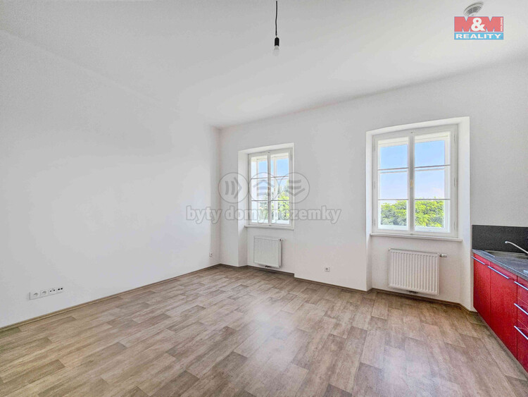 PronĂˇjem bytu 1+kk, 32 m2, StudenÄ›ves, okr. Kladno.jpg