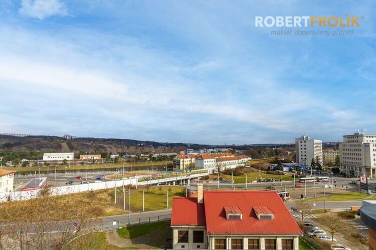 Zařízený byt 2+kk s terasou - Praha 6 (Podbaba), ul. Máslova - výhled