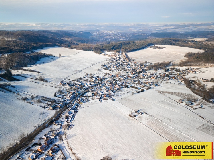 Pohled z dronu – Valchov – prodej pozemku