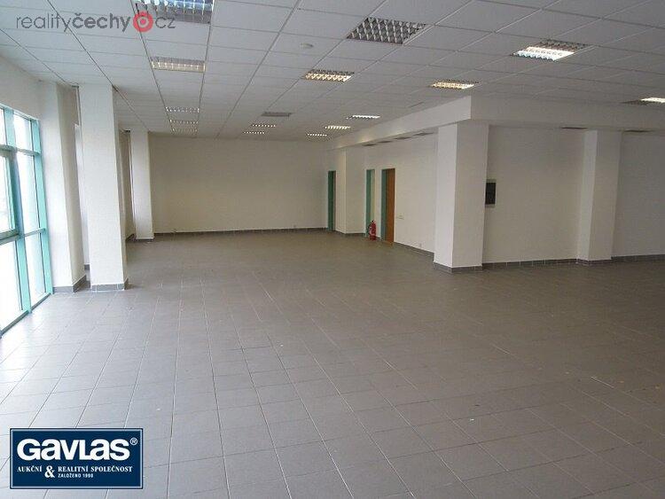 Pronájem, Obchodní prostory, 260 m2 v centru Litvínova