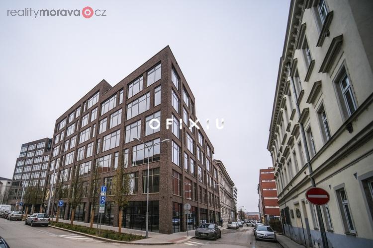 Pronájem obchodní jednotky v business centru Vlněna o ploše 232 m2