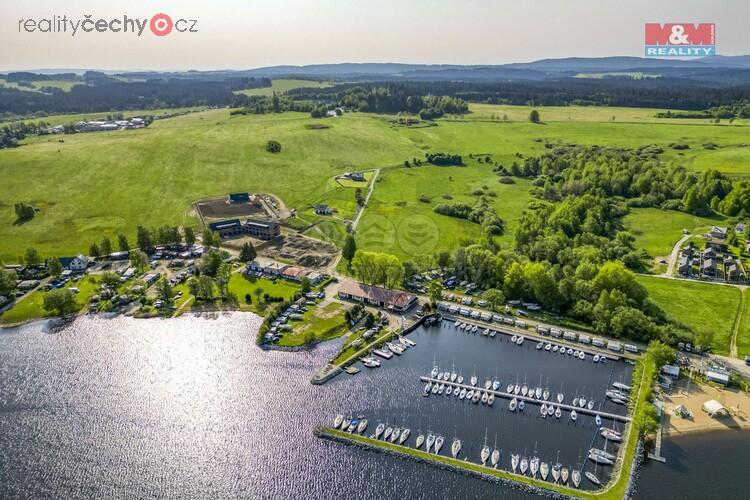 Prodej pozemku k bydlení, 1647 m2, Černá v Pošumaví-Lipno