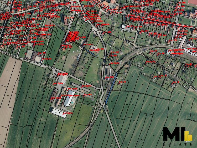 Prodej pozemku v zástavbě a louky 930 m2 v obci Mšeno, okres Mělník