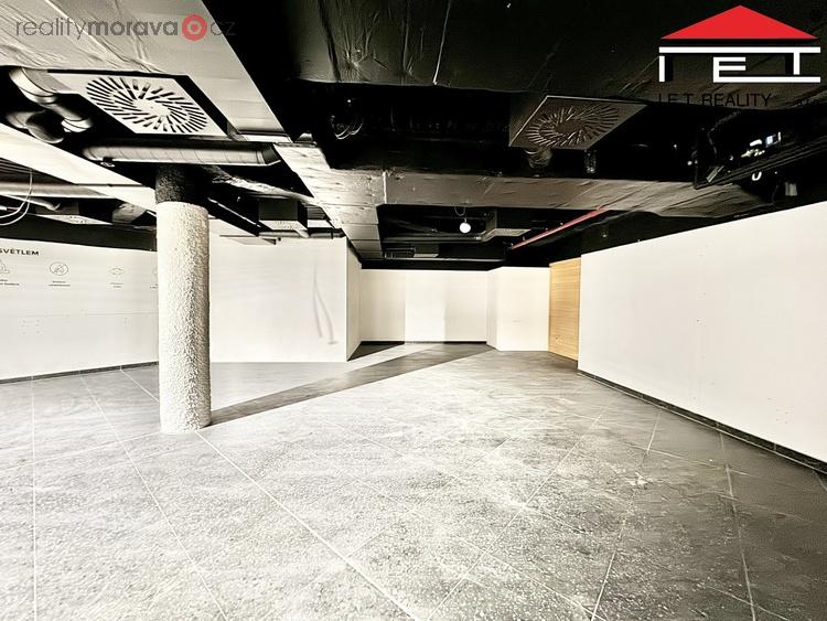 Pronájem obchodních prostor v nákupním centru Letmo (125,1 m2)