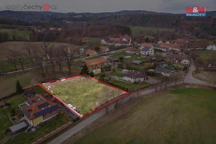 Prodej pozemku k bydlenĂ­, 1500 mÂ˛, Pecerady