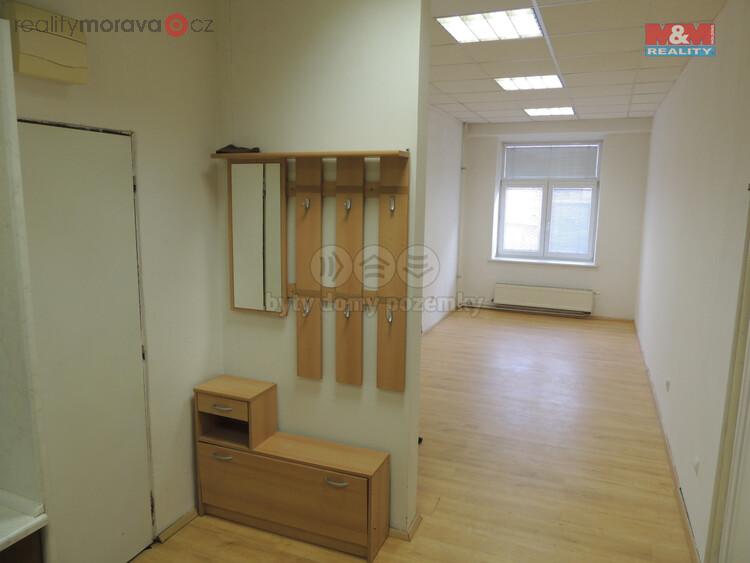 Pronájem bytu 1+kk, 30 m2, Ostrava, ul. Žerotínova