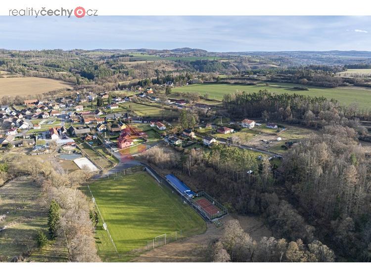 Prodej pozemku  1187m2 v Libži, okr. Benešov.