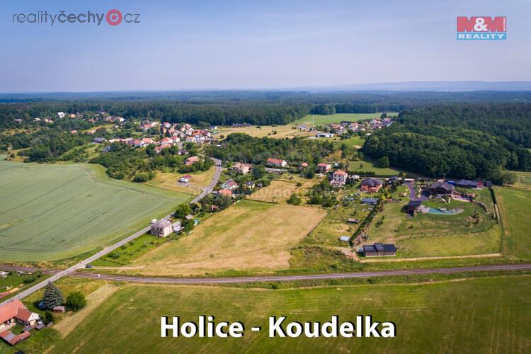 Prodej pozemku k bydlení, 2043 m2, Holice