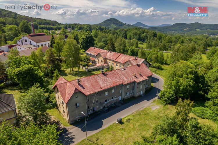 Prodej tří nájemních domů, 926 m2, Kamenický Šenov