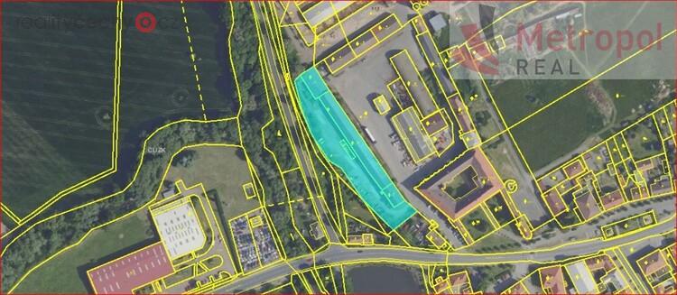 Pronájem výrobně-skladovací areál,  250 m2 užitné plochy, Nové Dvory