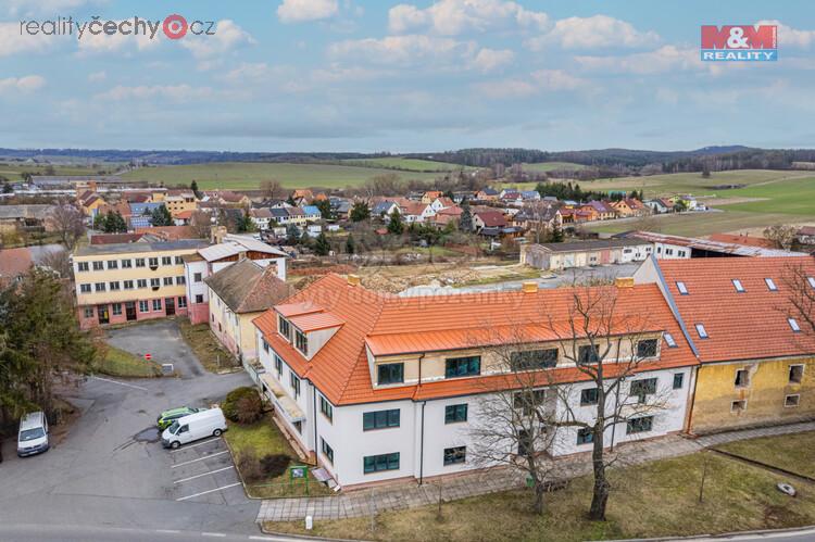 Prodej ostatnĂ­, 9000 mÂ˛, LiĹˇany, ul. PraĹľskĂˇ