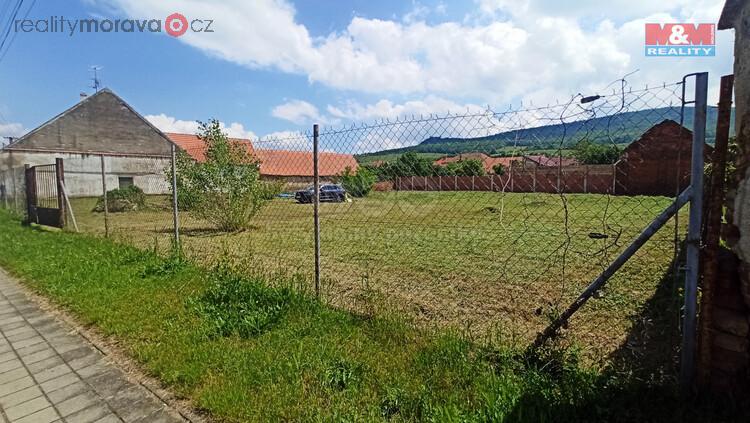 Prodej pozemku k bydlení, 1501 m2, Dolní Věstonice