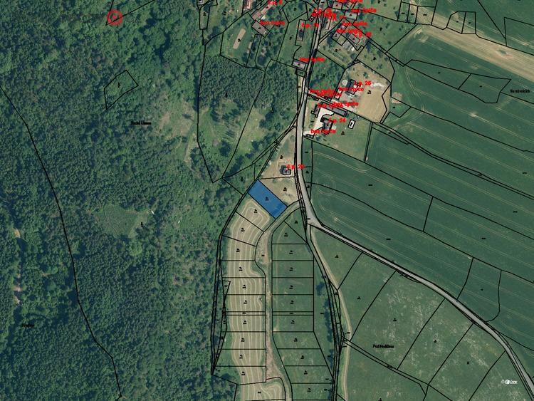 Prodej stavebního pozemku 1472 m2 v obci Struhadlo, okres Klatovy