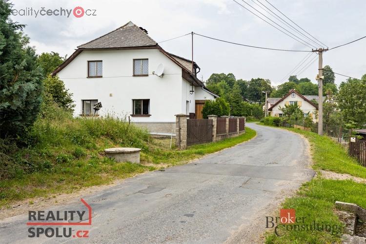 Prodej rodinné domy, 310 m2 - Velhartice - Chotěšov