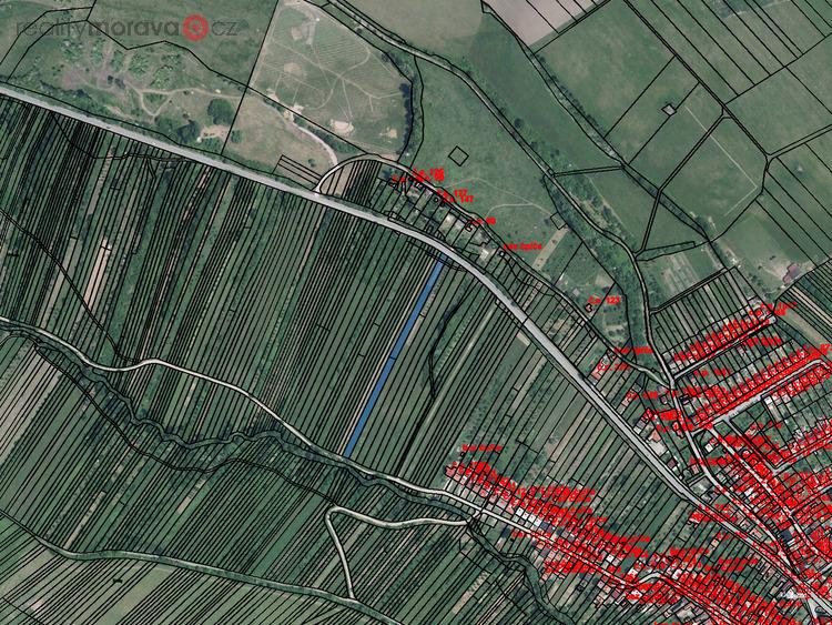 Prodej podílu 3/16 orné půdy 672 m2 v obci Strání, okres Uherské Hradiště