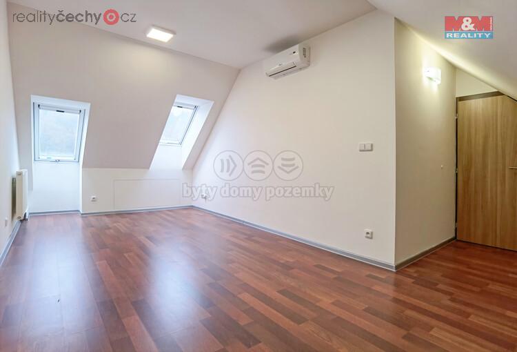 Pronájem bytu 2+kk, 60 m2, Letohrad, Václavské náměstí