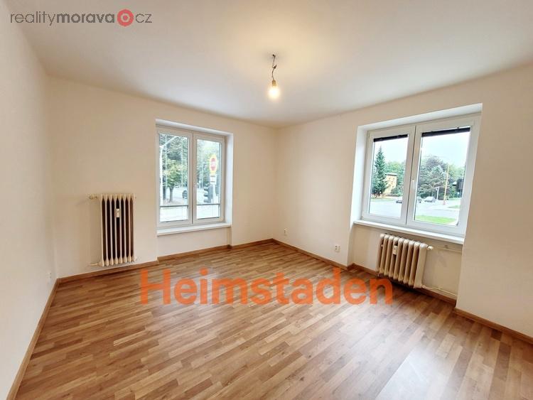 Pronájem byty 2+kk, 41 m2 - Havířov - Město